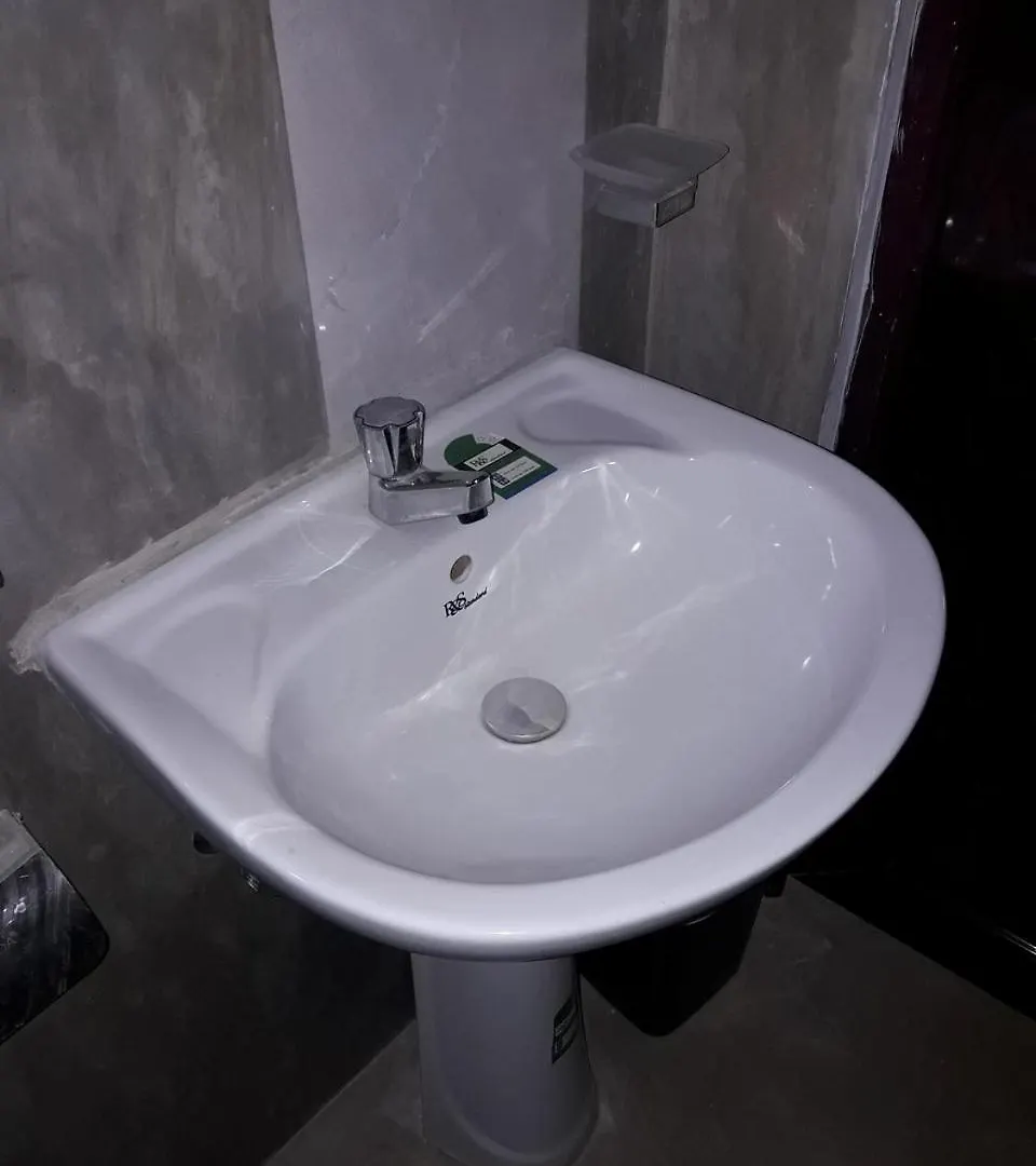 Wattle Inn Negombo Bed & Breakfast